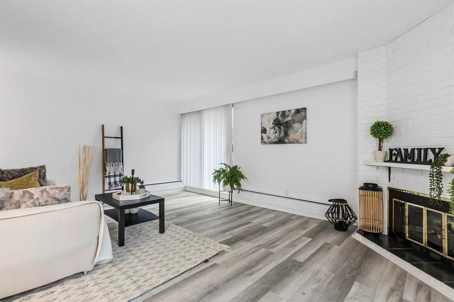 Photo 4 of 19 at #104 – 425 Ash Street