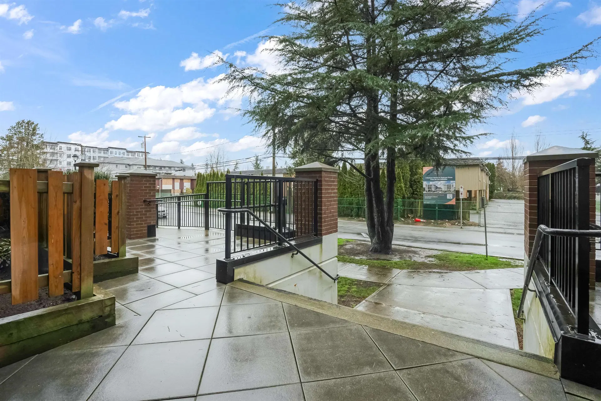 Photo 3 of 25 at #107 – 20686 Eastleigh Crescent