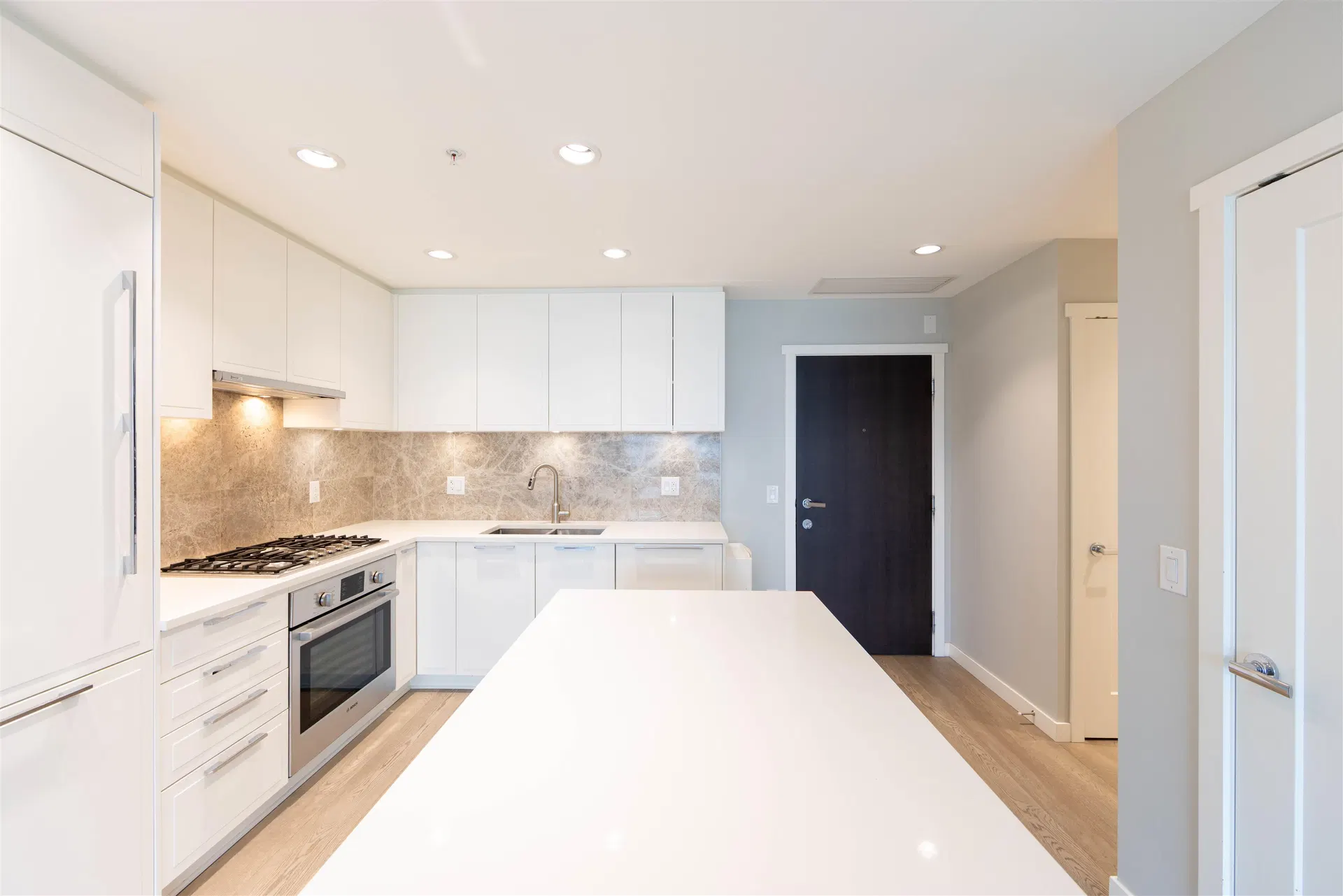 Photo 5 of 36 at #504 – 118 Carrie Cates Court