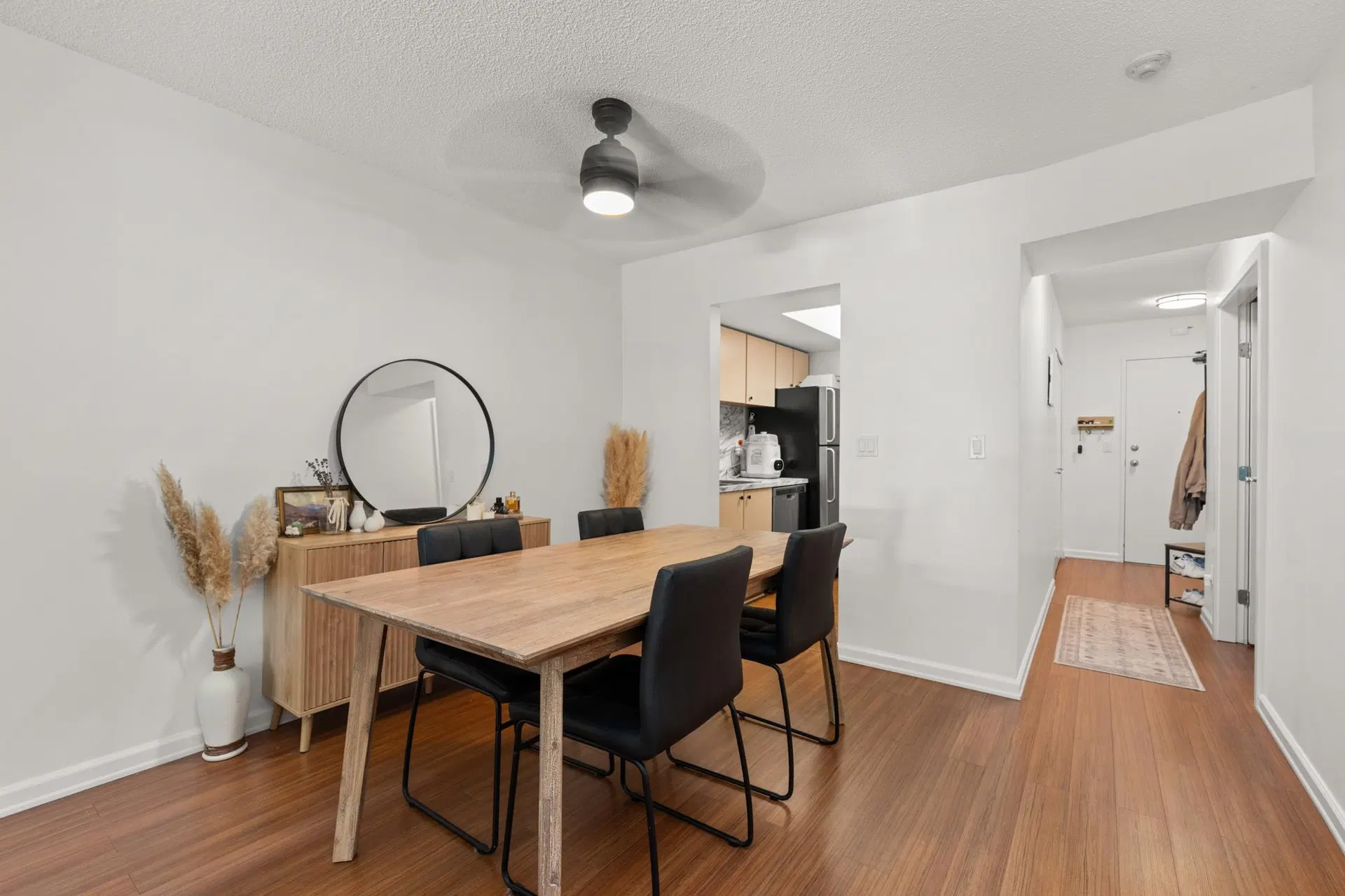 Photo 5 of 19 at #111 – 1341 George Street
