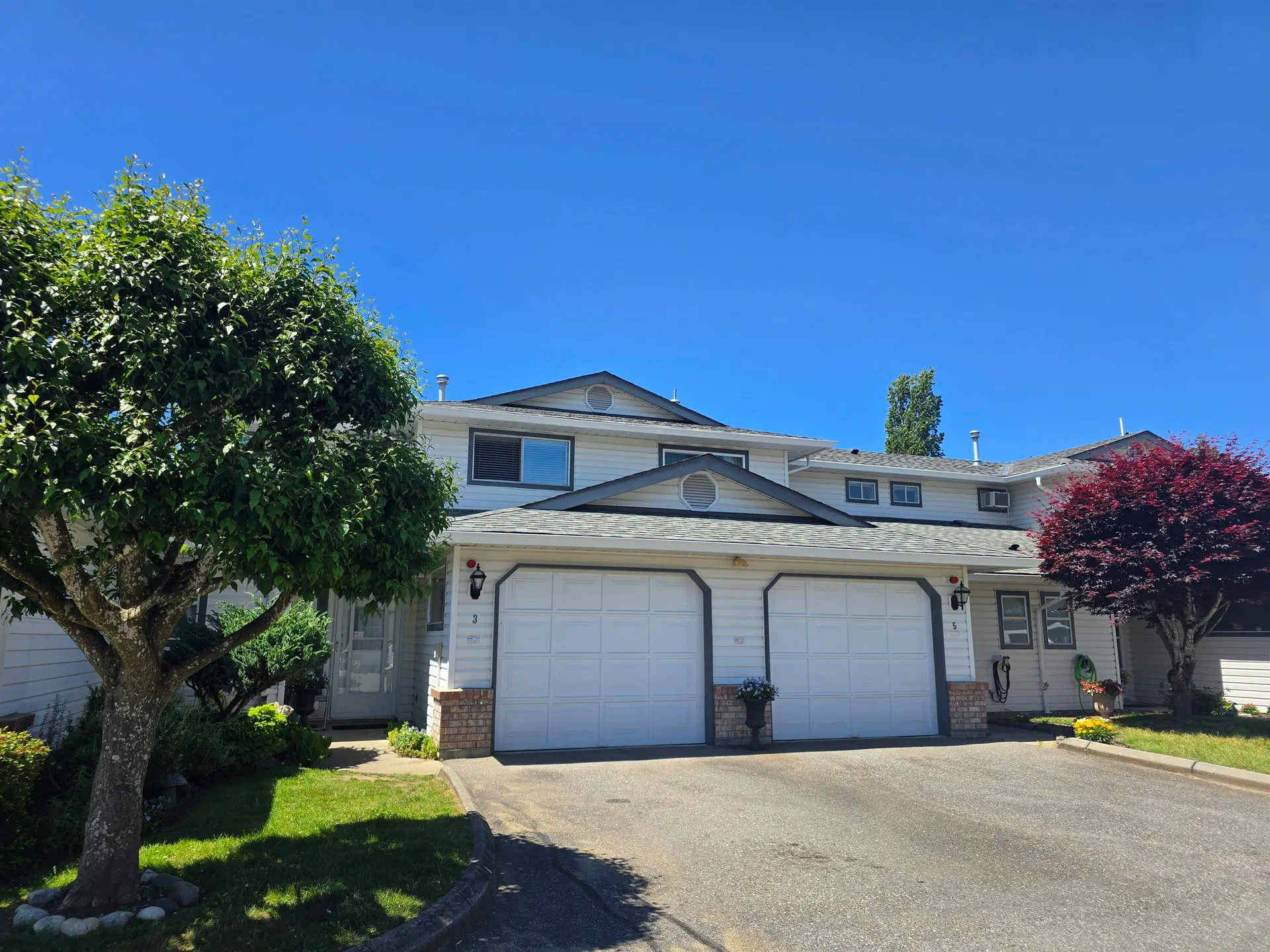 Photo 2 of 25 at #3 – 32165 7th Avenue