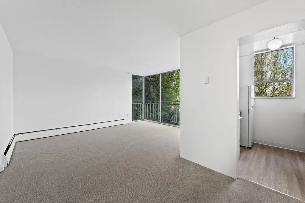 Photo 3 of 26 at #203 – 1250 Burnaby Street