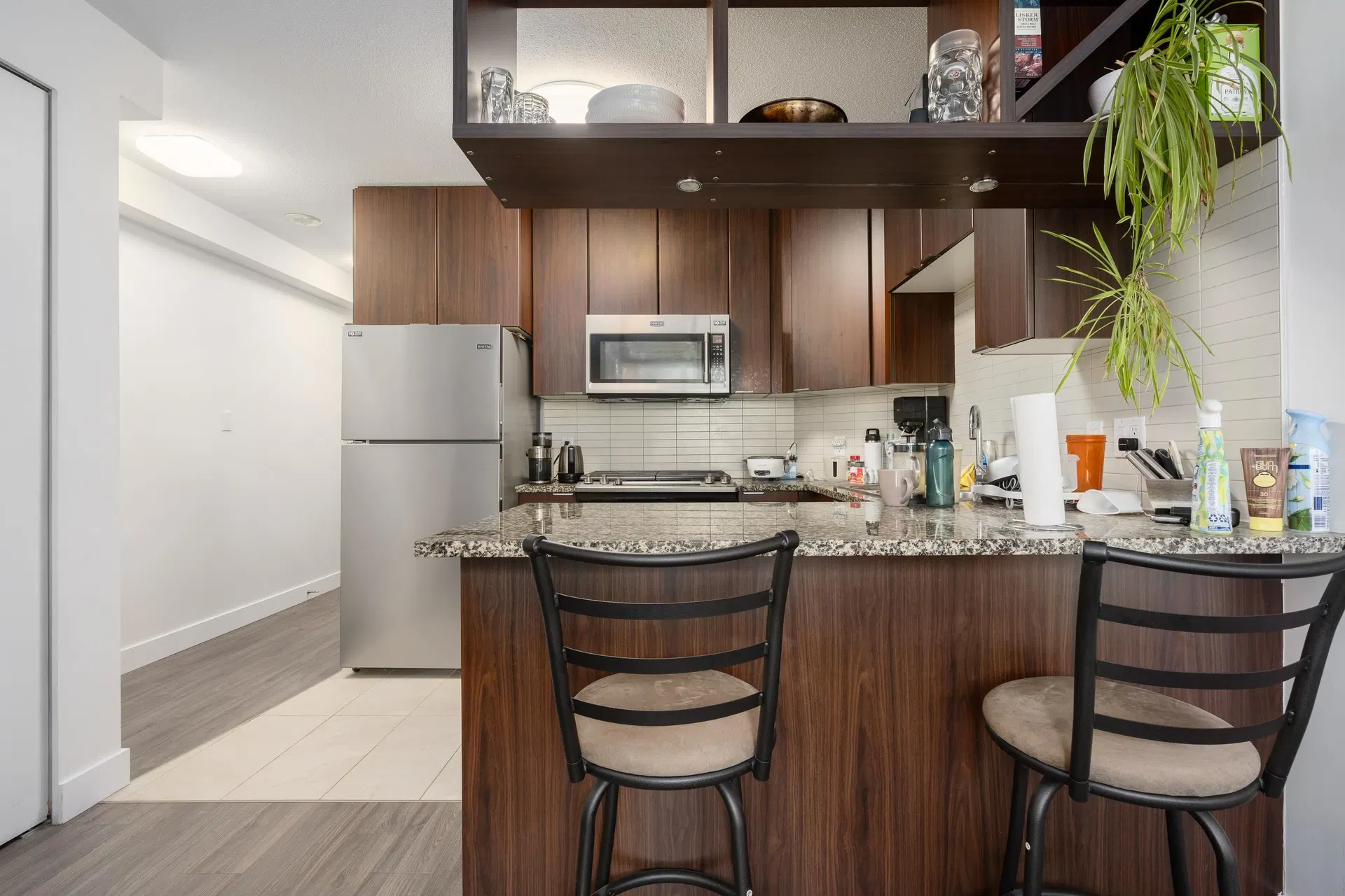 Photo 4 of 33 at #802 – 1010 Richards Street