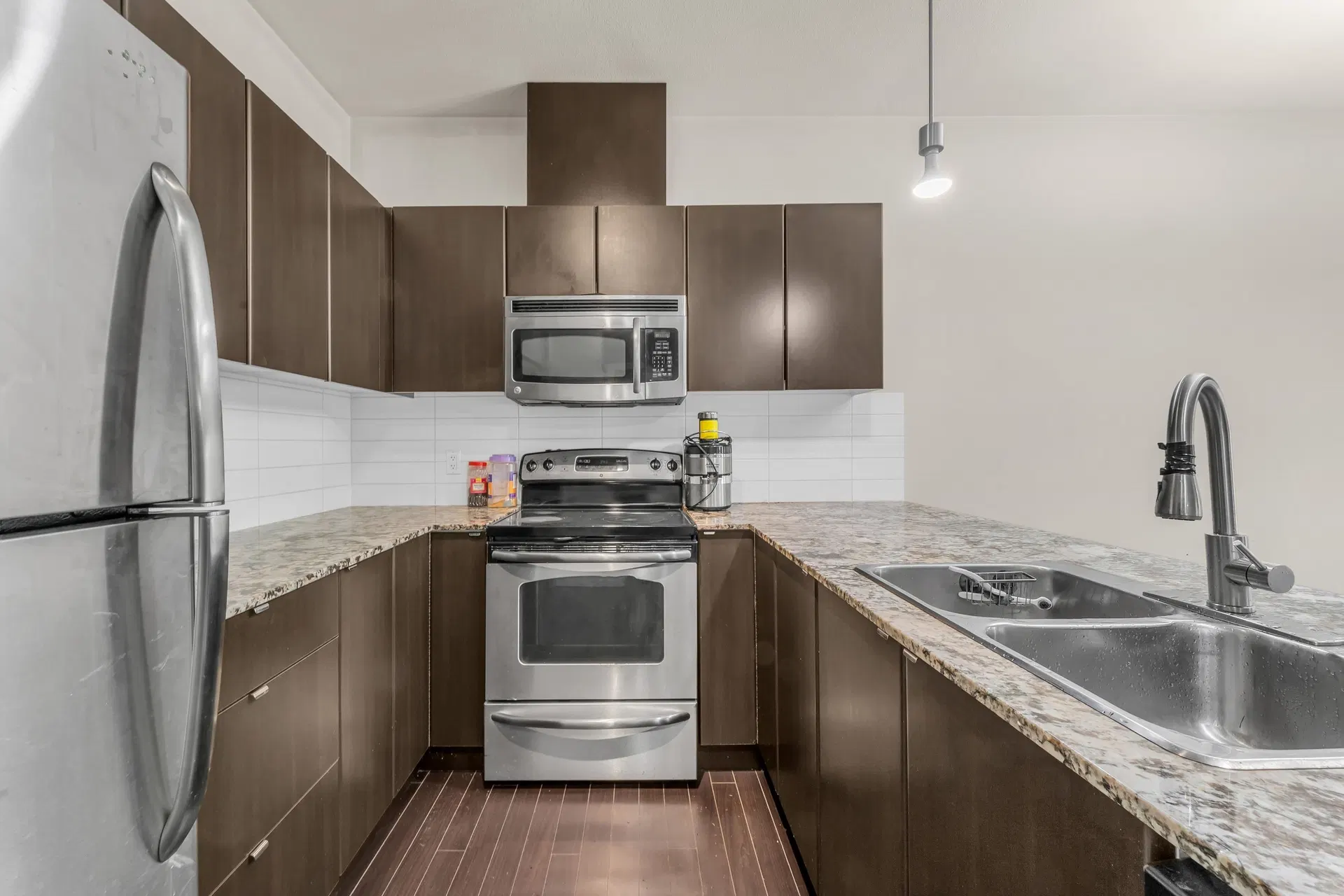 Photo 4 of 33 at #409 – 9655 King George Boulevard