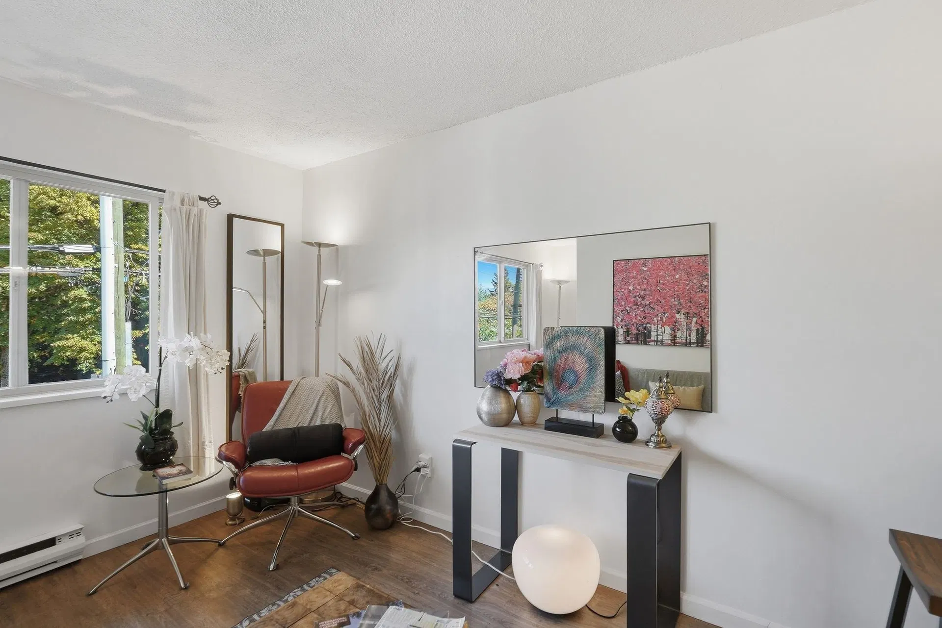 Photo 5 of 22 at #104 – 3465 Glen Drive