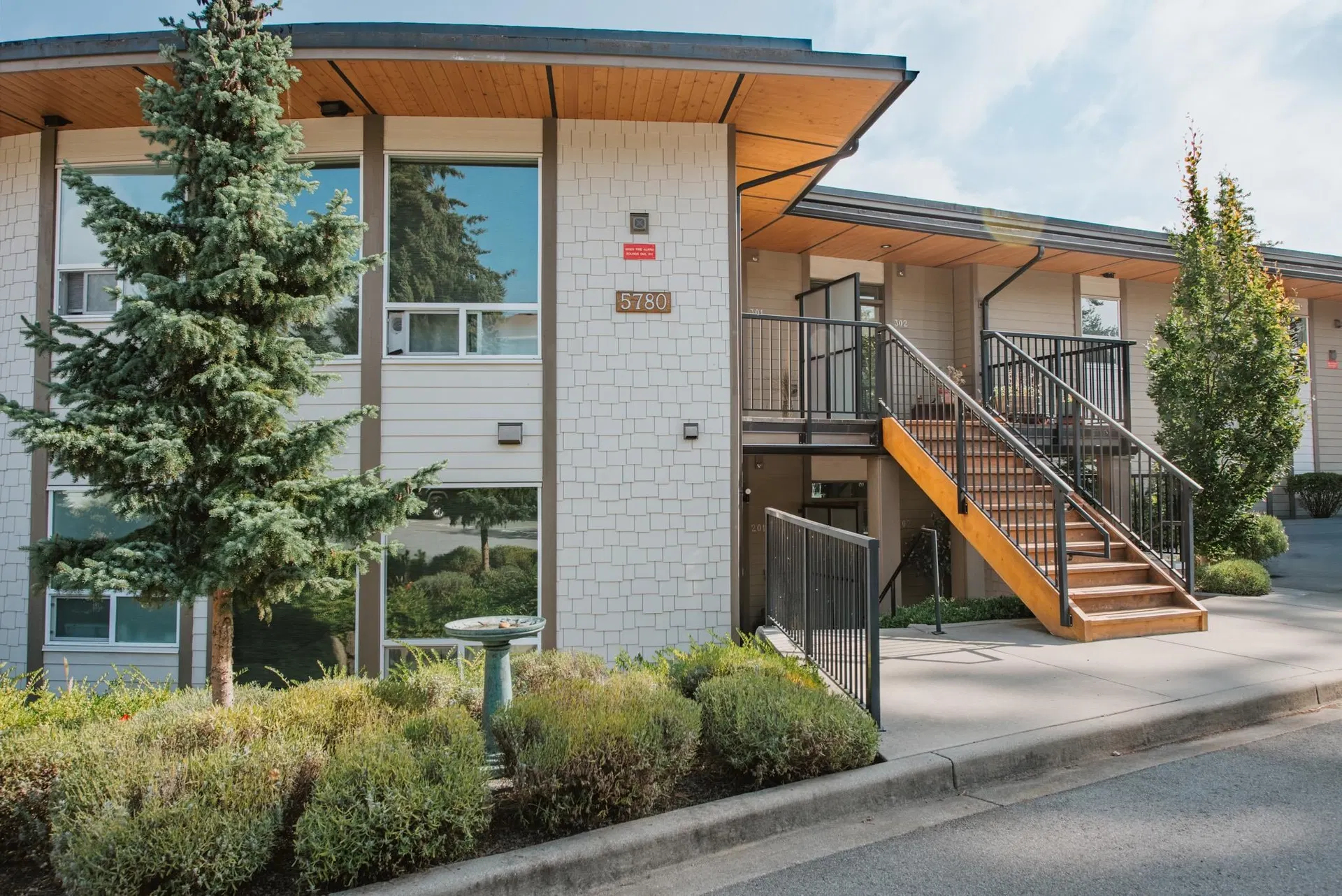Photo 2 of 29 at #302 – 5780 Marine Way