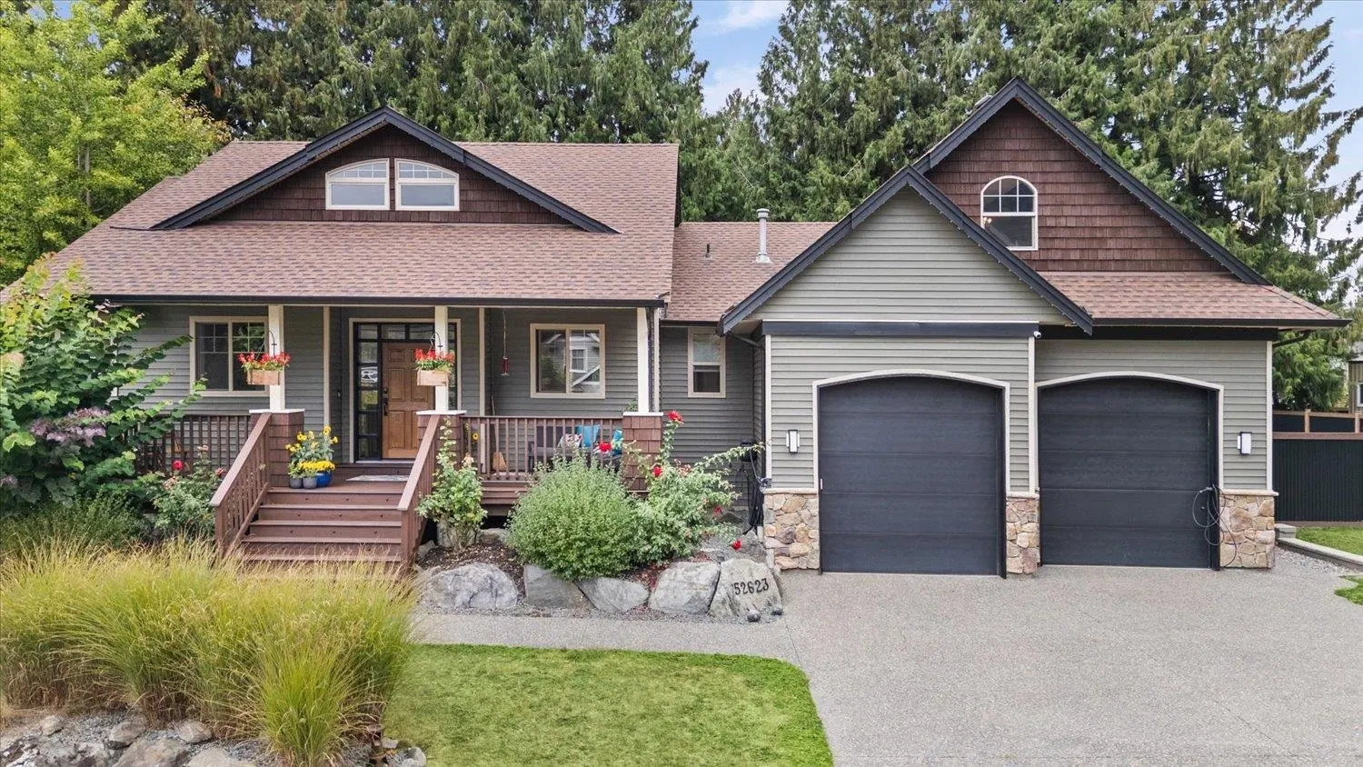 Photo 2 of 40 at 52623 Woodgrove Place