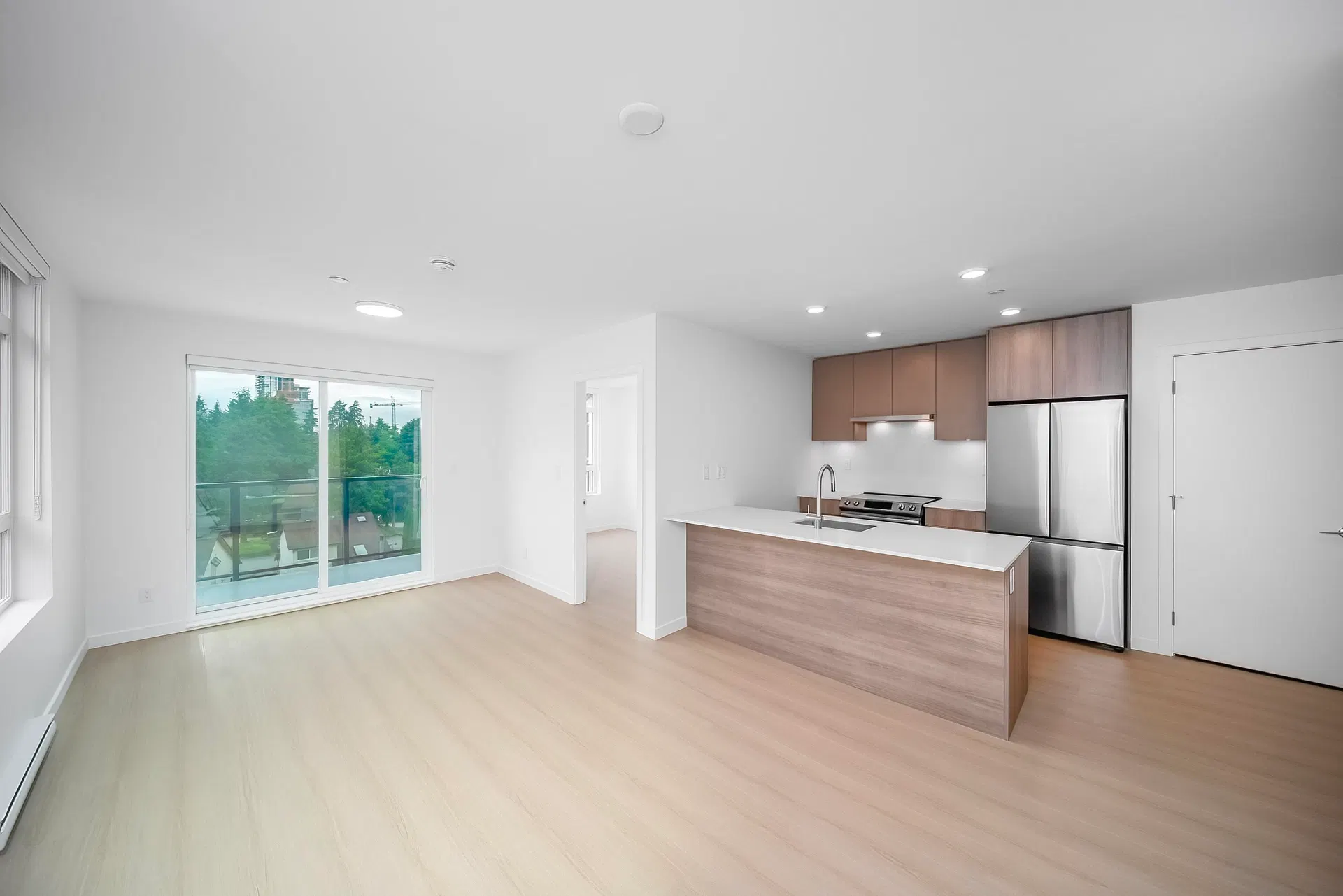 Photo 3 of 28 at #520 – 13968 Laurel Drive
