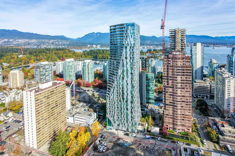 Photo 2 of 38 at #1605 – 1568 Alberni Street