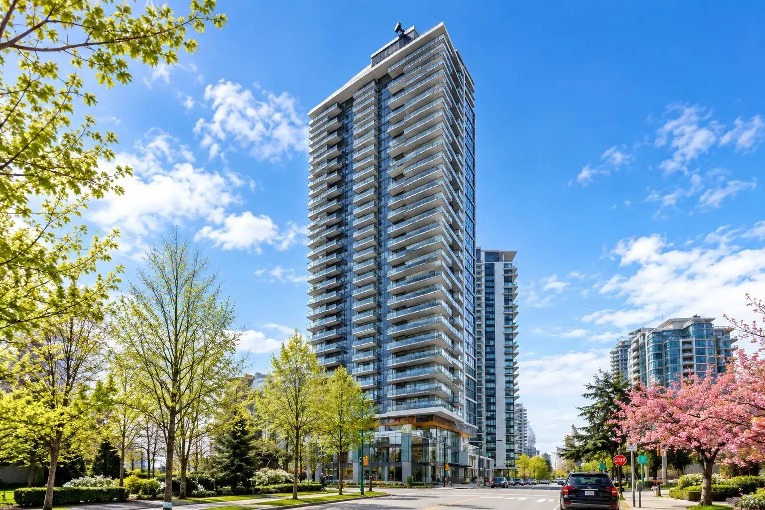#1005 – 4711 Hazel Street