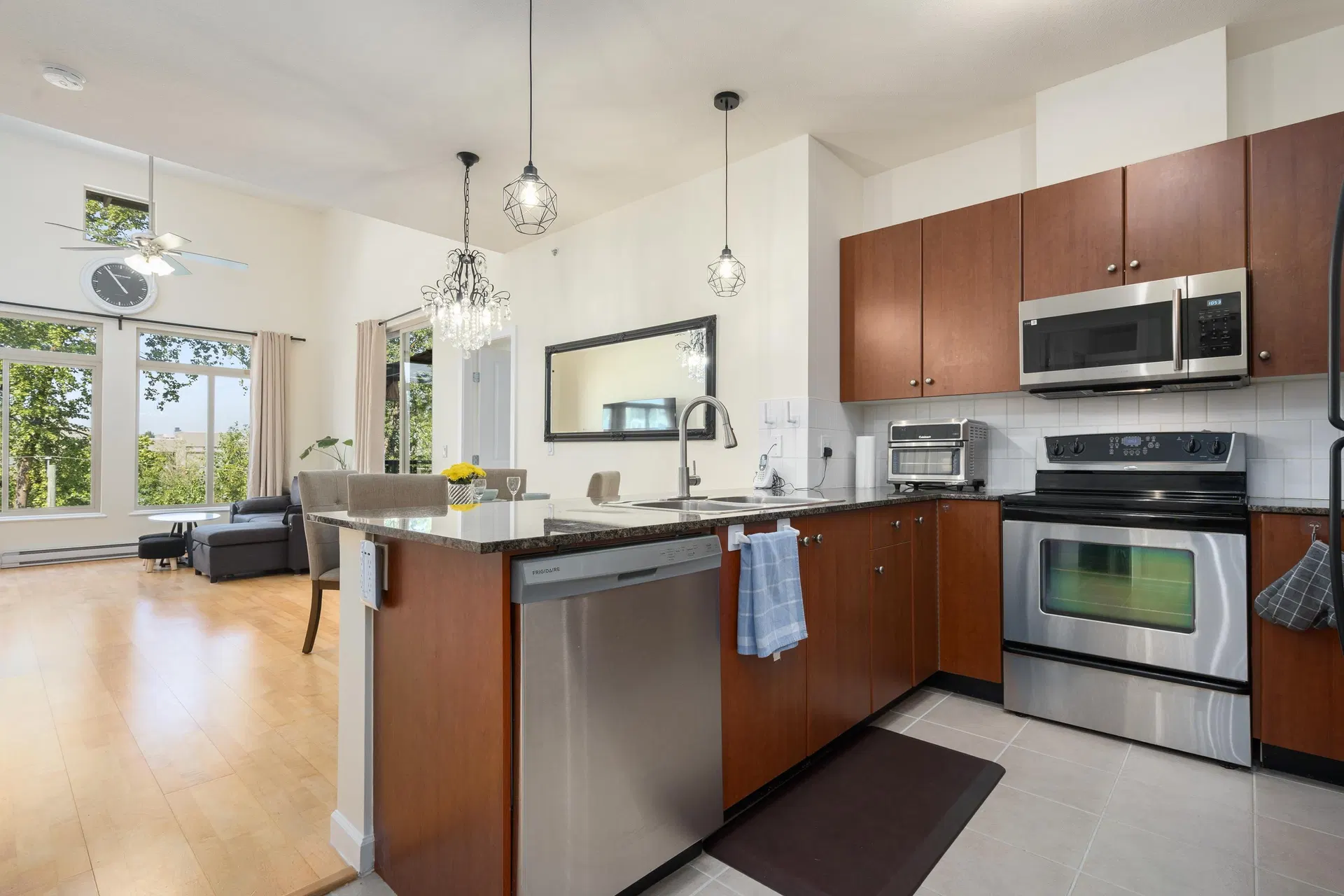Photo 3 of 37 at #418 – 10180 153 Street