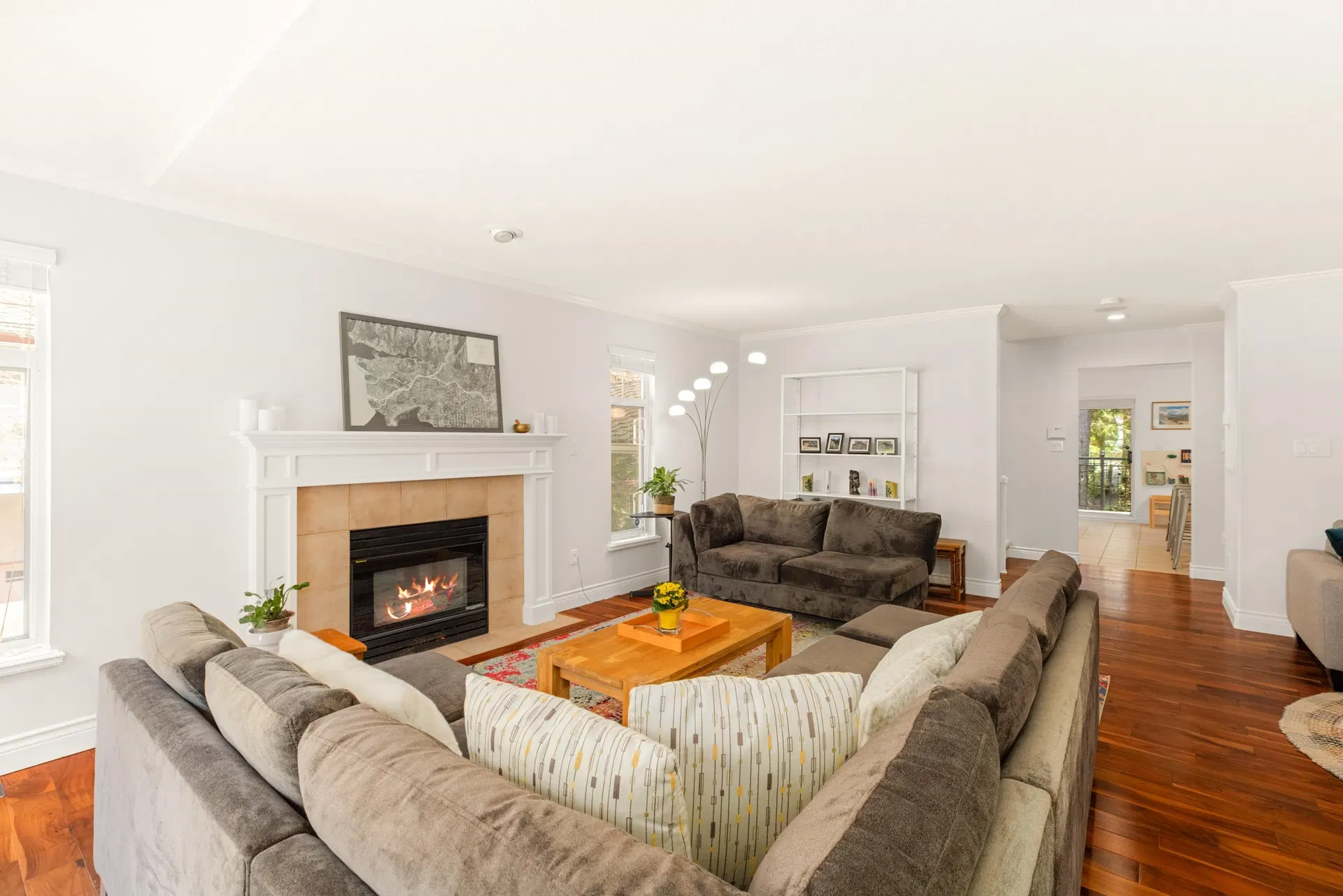 Photo 3 of 34 at 1188 Strathaven Drive