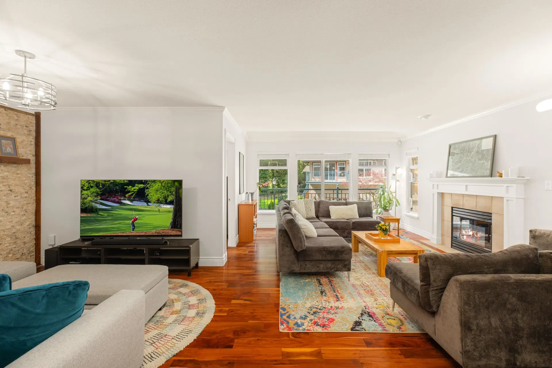 Photo 4 of 34 at 1188 Strathaven Drive