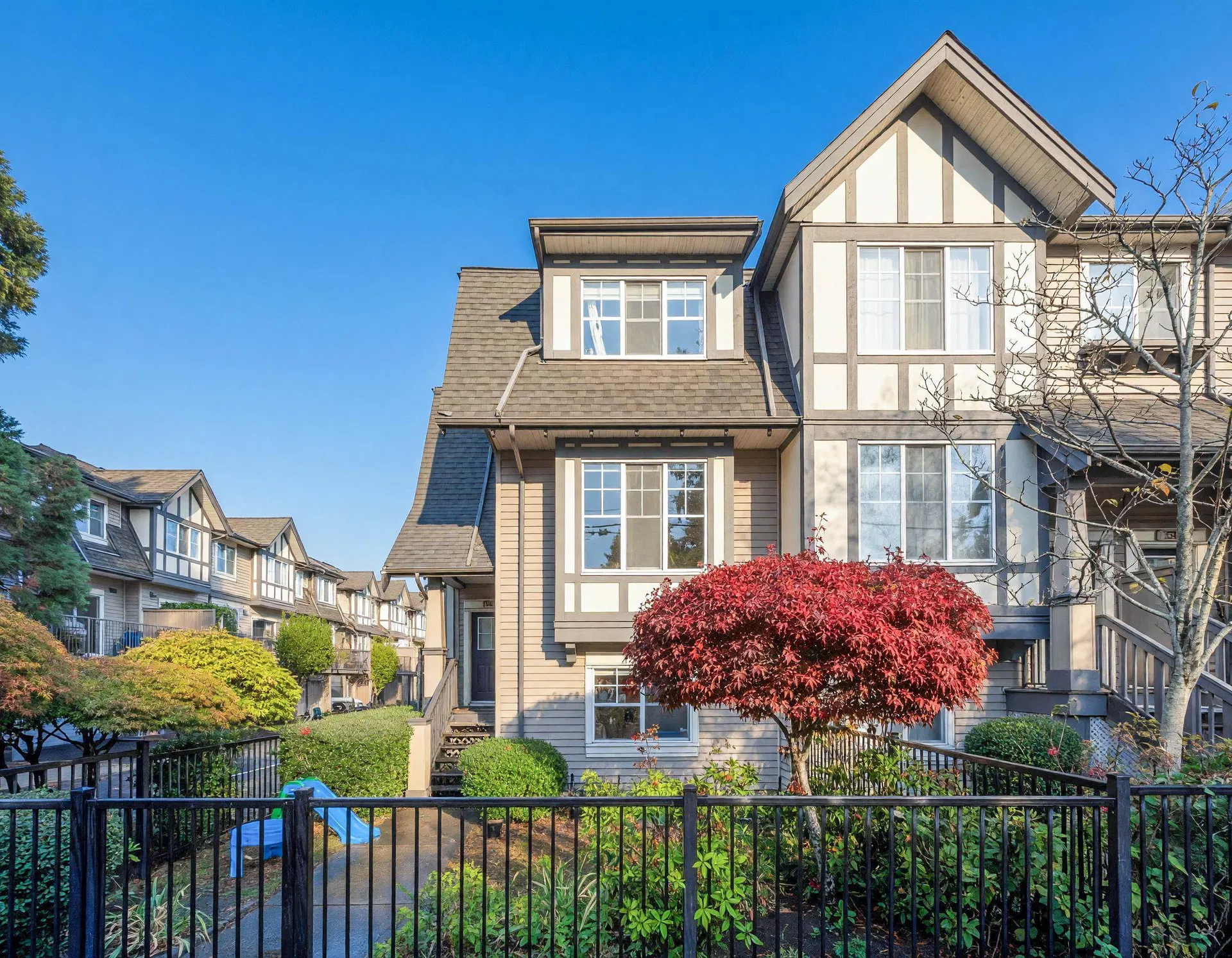 #27 – 7331 Heather Street