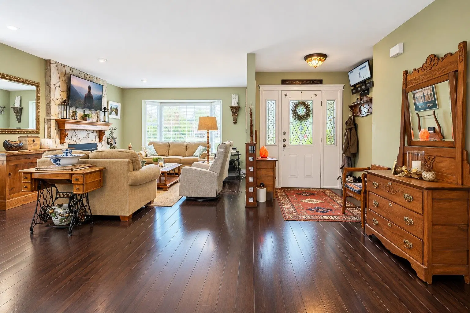 Photo 3 of 36 at 12496 219th Street