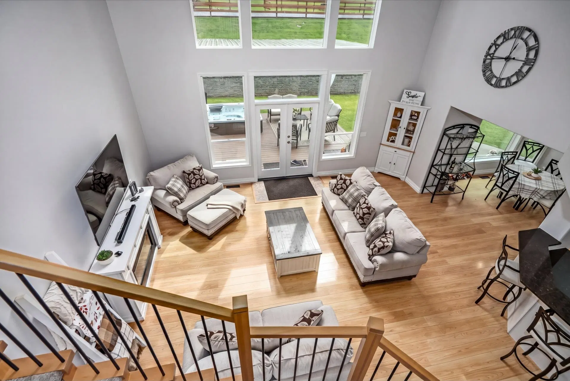 Photo 5 of 40 at 41932 Maple Lane