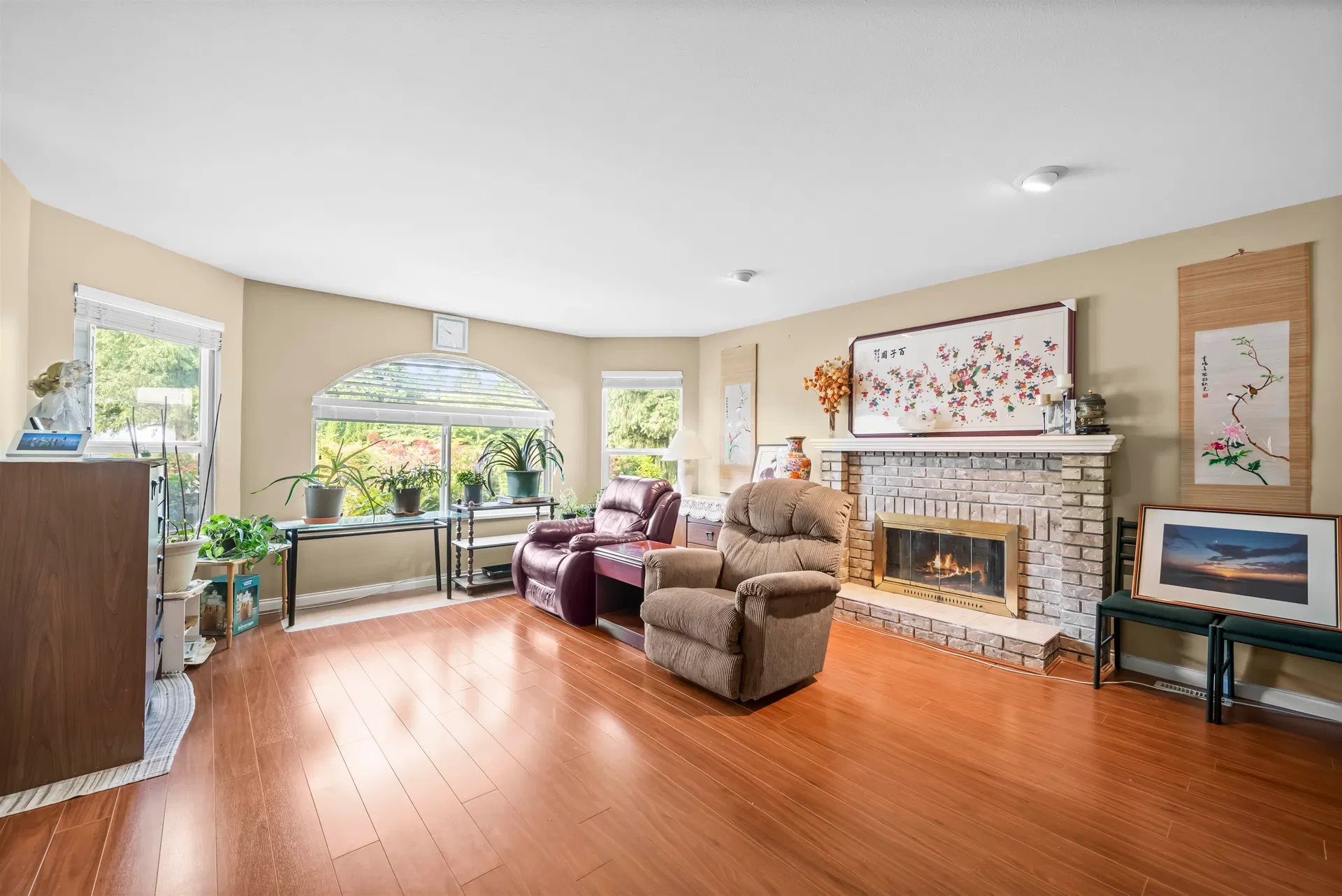 Photo 2 of 40 at 6012 124 Street