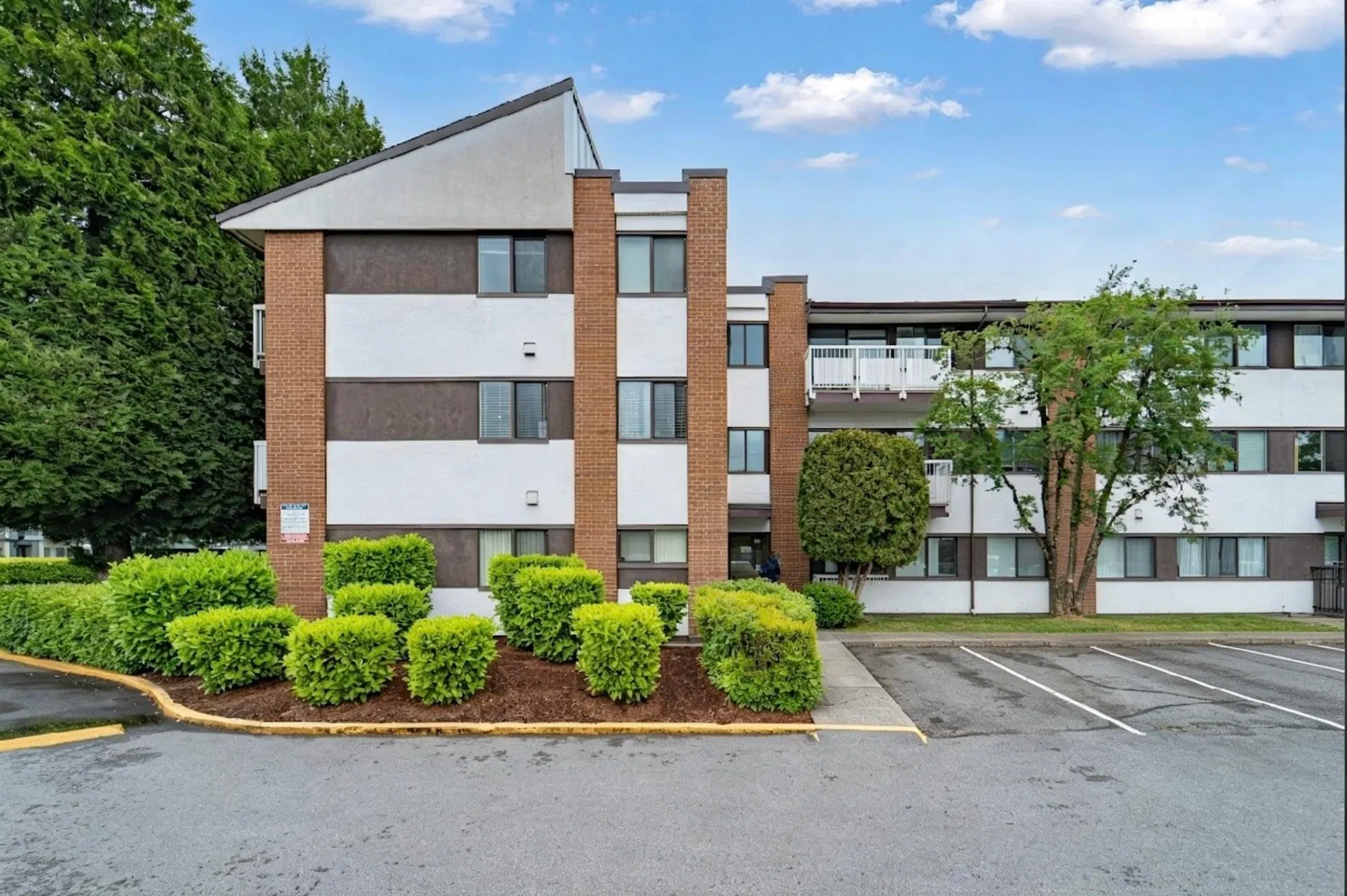 #102 – 8020 Ryan Road