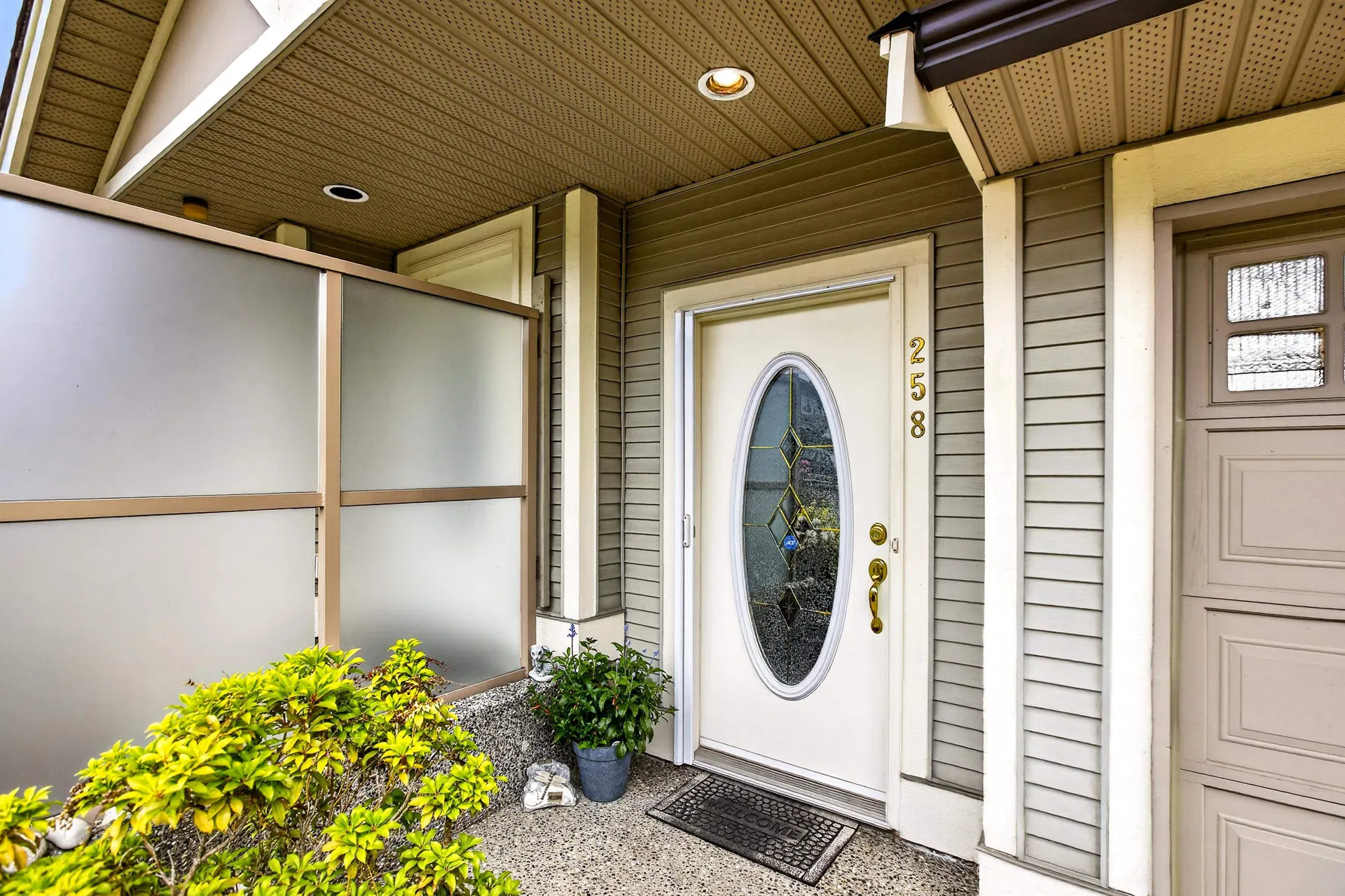 Photo 2 of 40 at #258 – 20391 96 Avenue