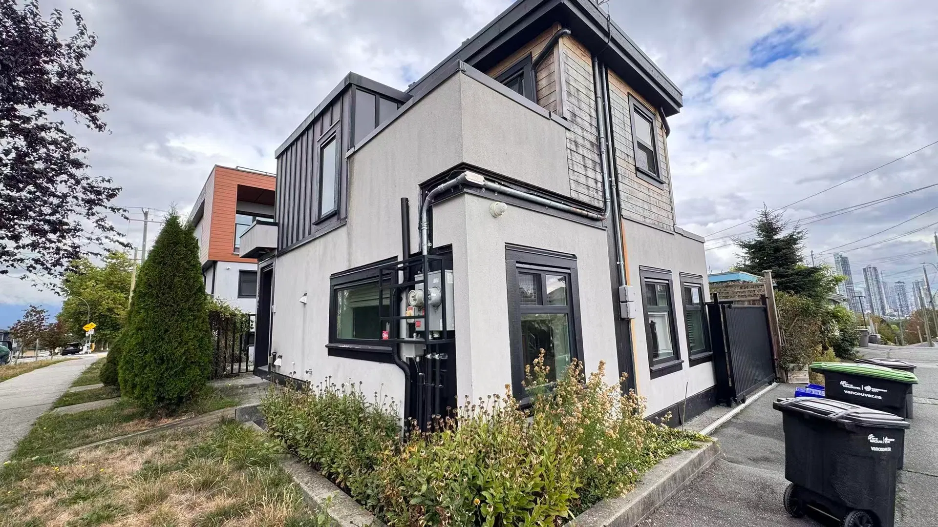 Photo 1 of 13 at Laneway House – 3202 E 5th Avenue
