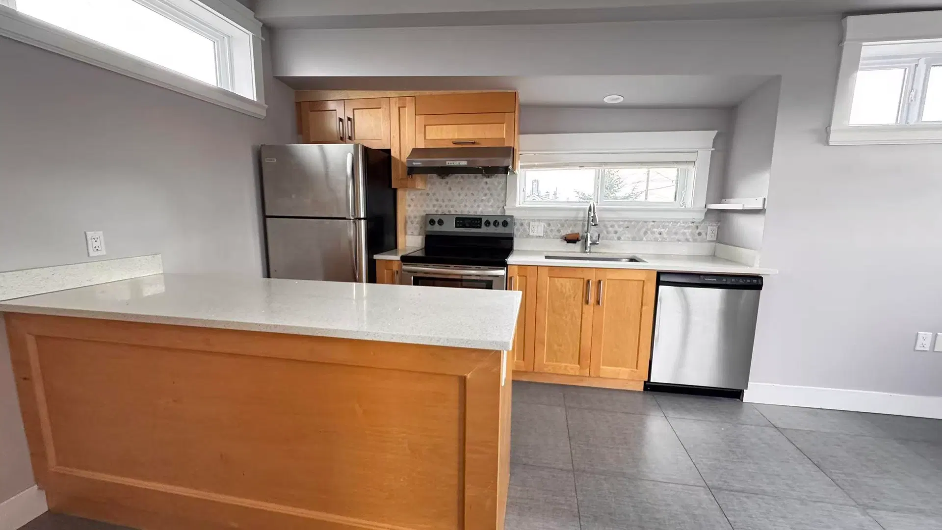 Photo 4 of 13 at Laneway House – 3202 E 5th Avenue