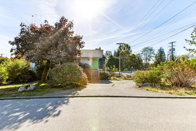 Photo 5 of 30 at 205 Nelson Street