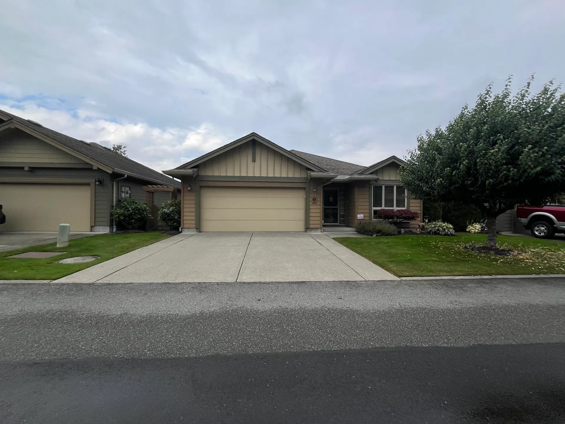 Photo 1 of 20 at #3 – 46000 Thomas Road
