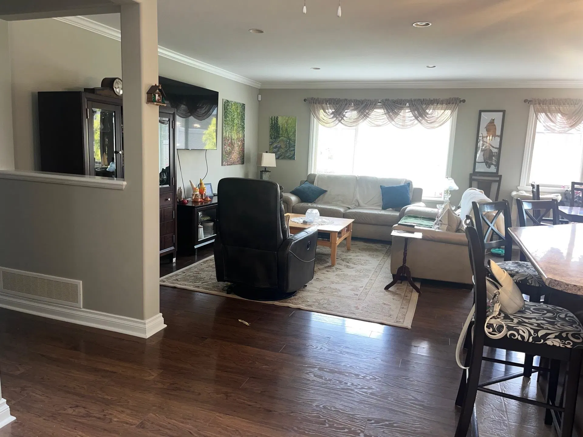 Photo 4 of 20 at #3 – 46000 Thomas Road