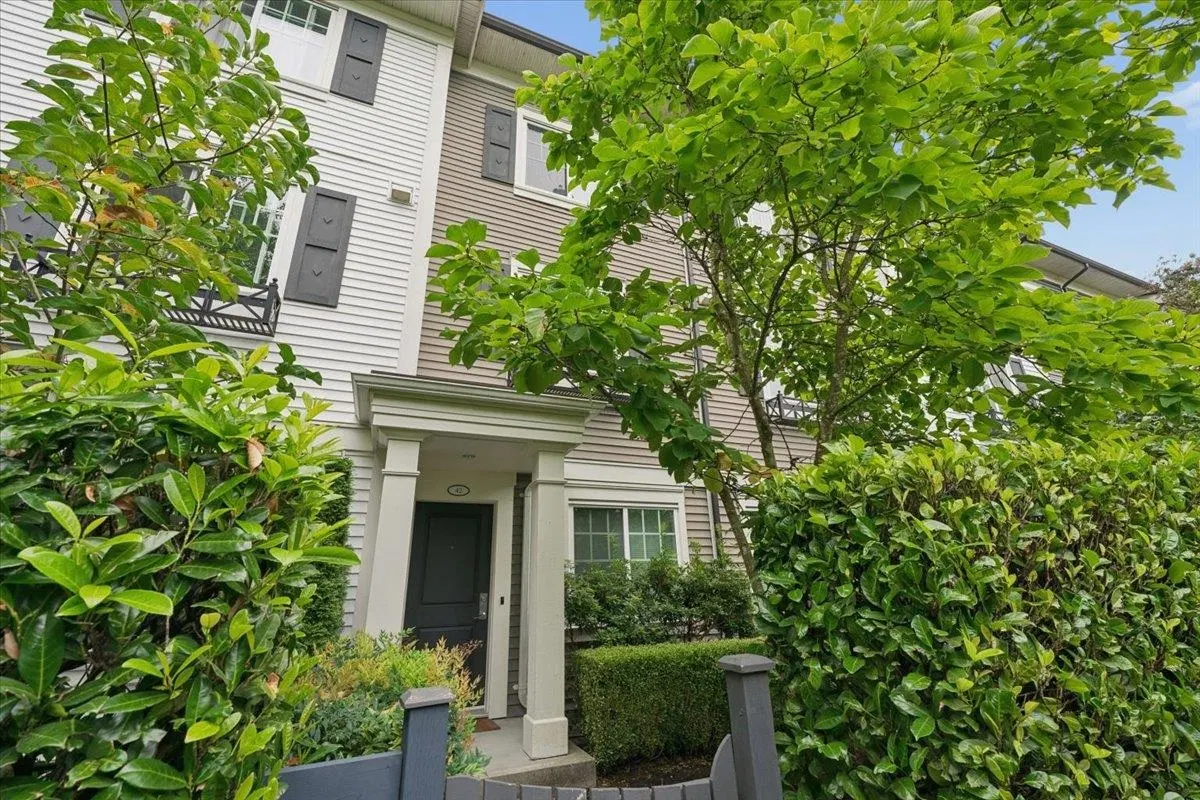 Photo 2 of 35 at #42 – 3010 Riverbend Drive