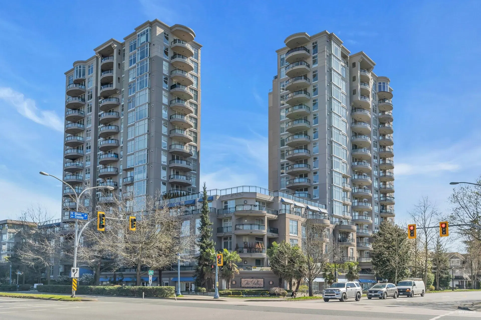Photo 3 of 33 at #1106 – 8460 Granville Avenue