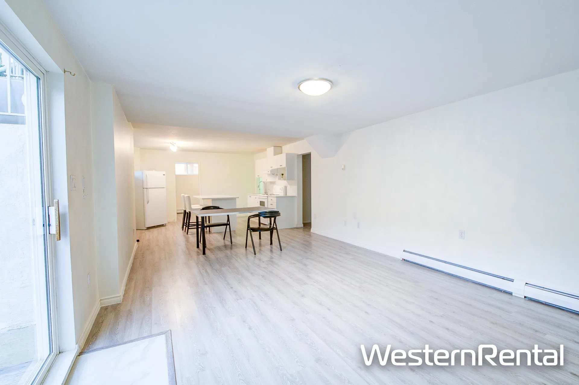 Photo 1 of 8 at Bsmt – 11028 162a Street
