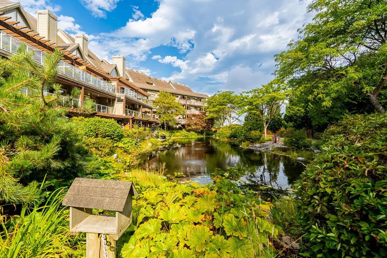 #218 – 1120 Tsatsu Shores Drive