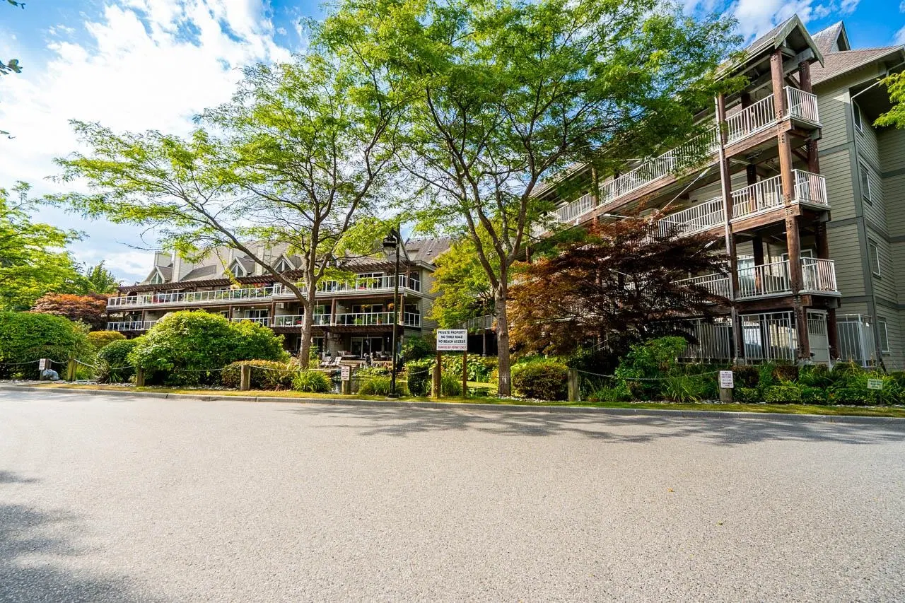 Photo 2 of 40 at #218 – 1120 Tsatsu Shores Drive