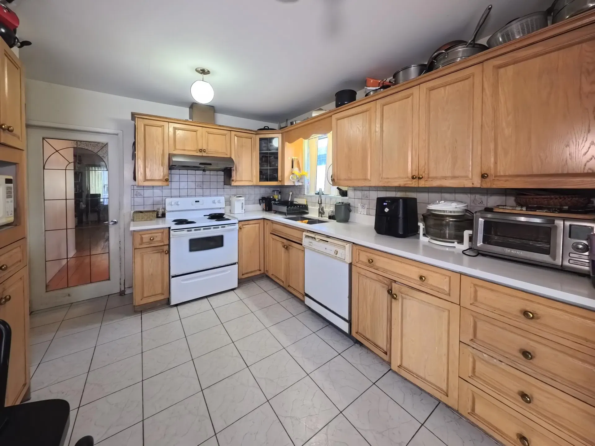 Photo 5 of 8 at 6174 Tyne Street