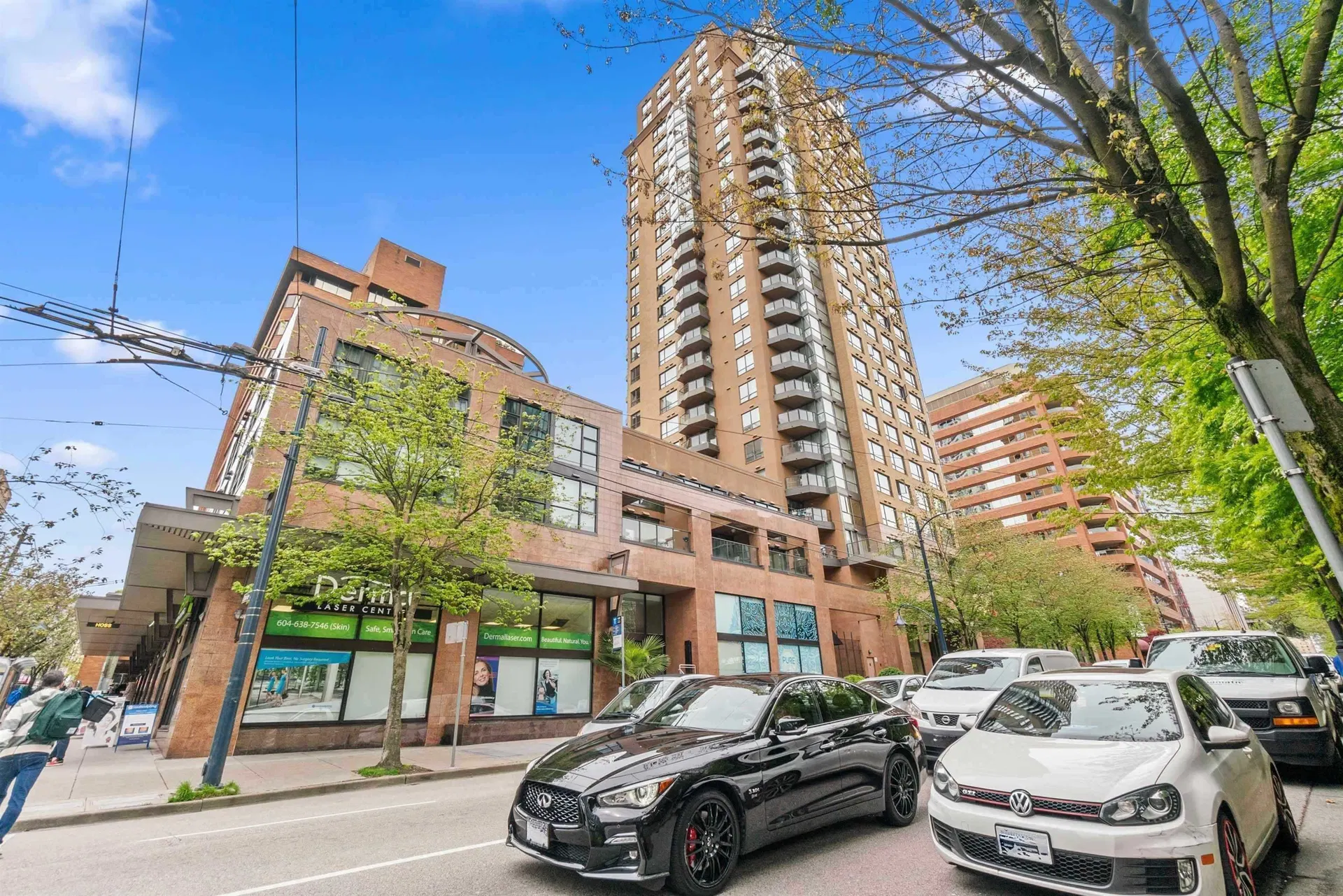 Photo 2 of 10 at #508 – 1189 Howe Street