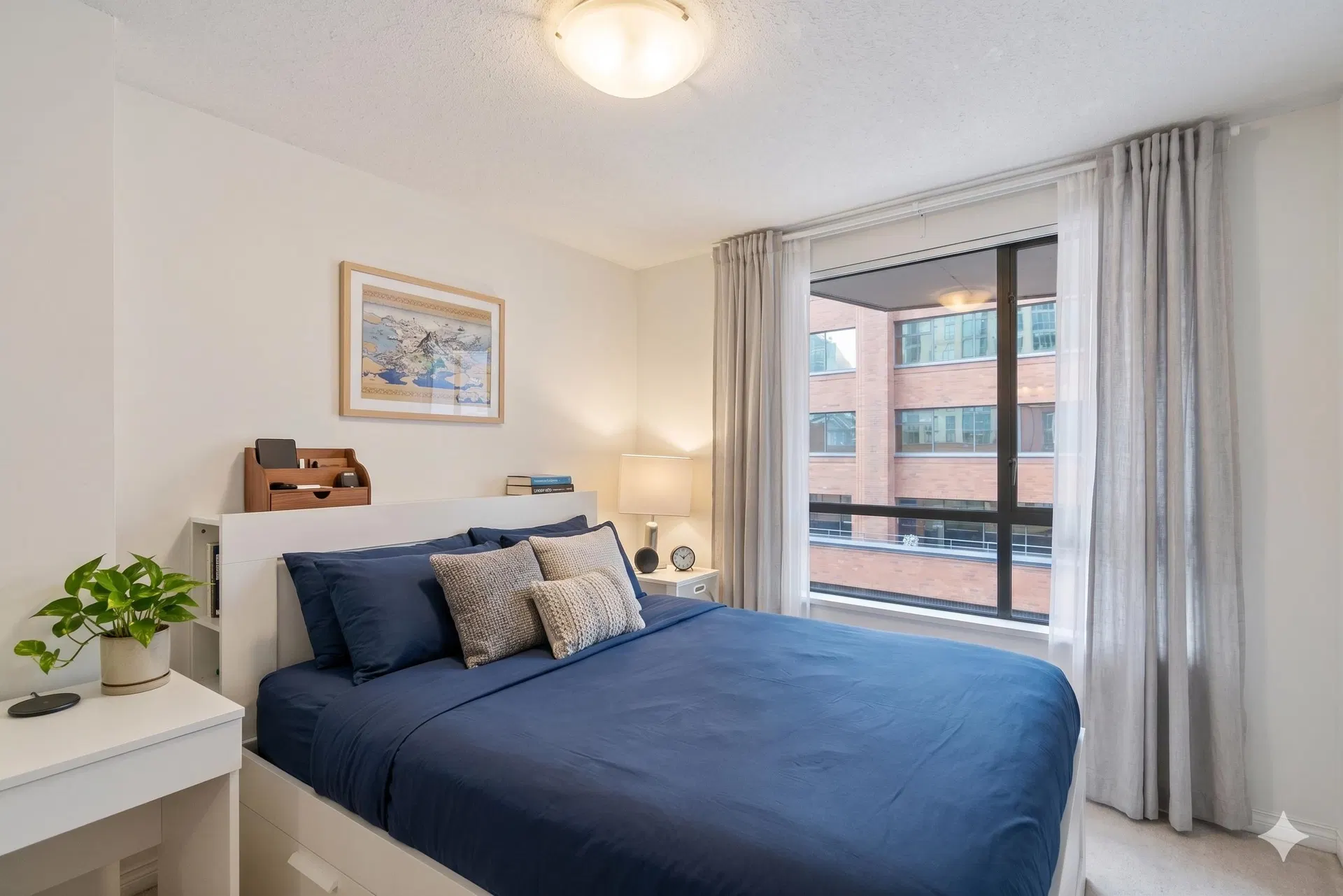 Photo 4 of 10 at #508 – 1189 Howe Street