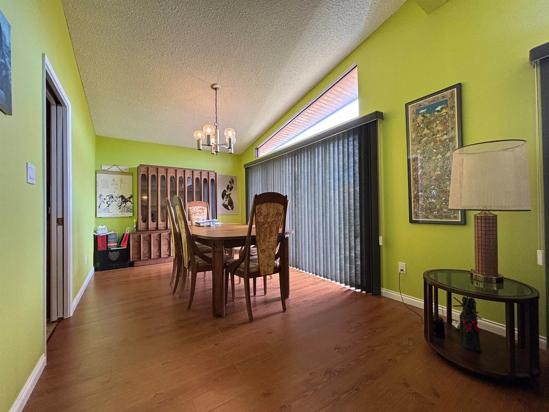 Photo 4 of 18 at 6300 Constable Drive