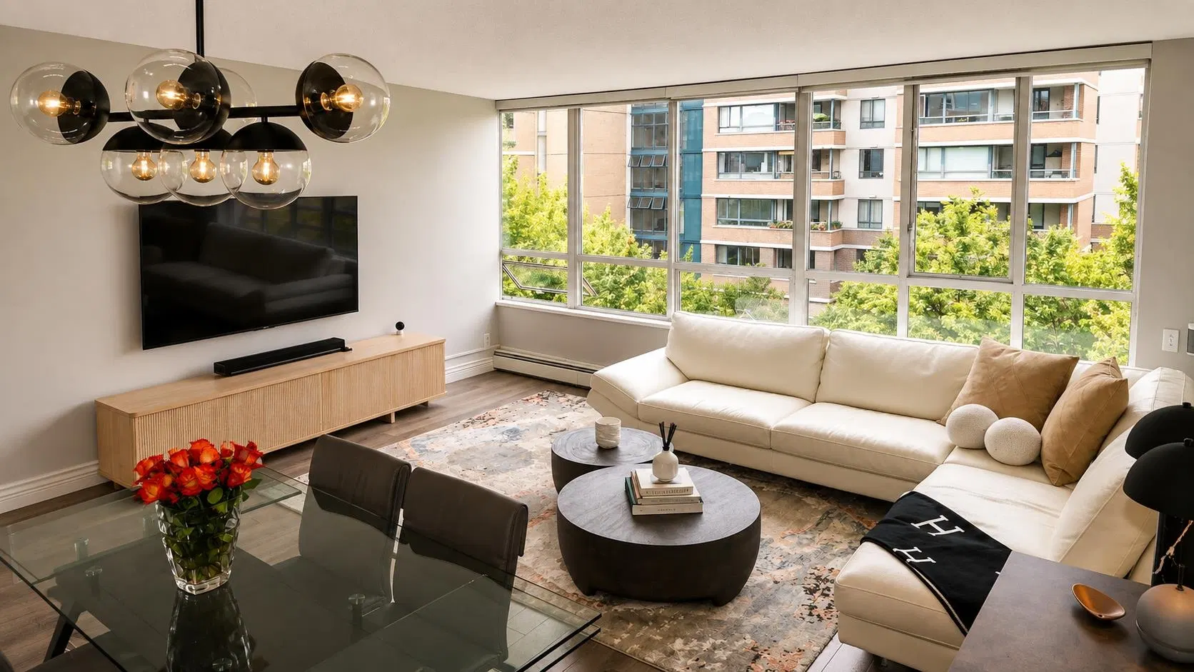 Photo 3 of 40 at #608 – 1228 Marinaside Crescent Street