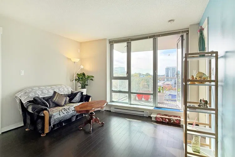 Photo 3 of 30 at #1002 – 6733 Buswell Street