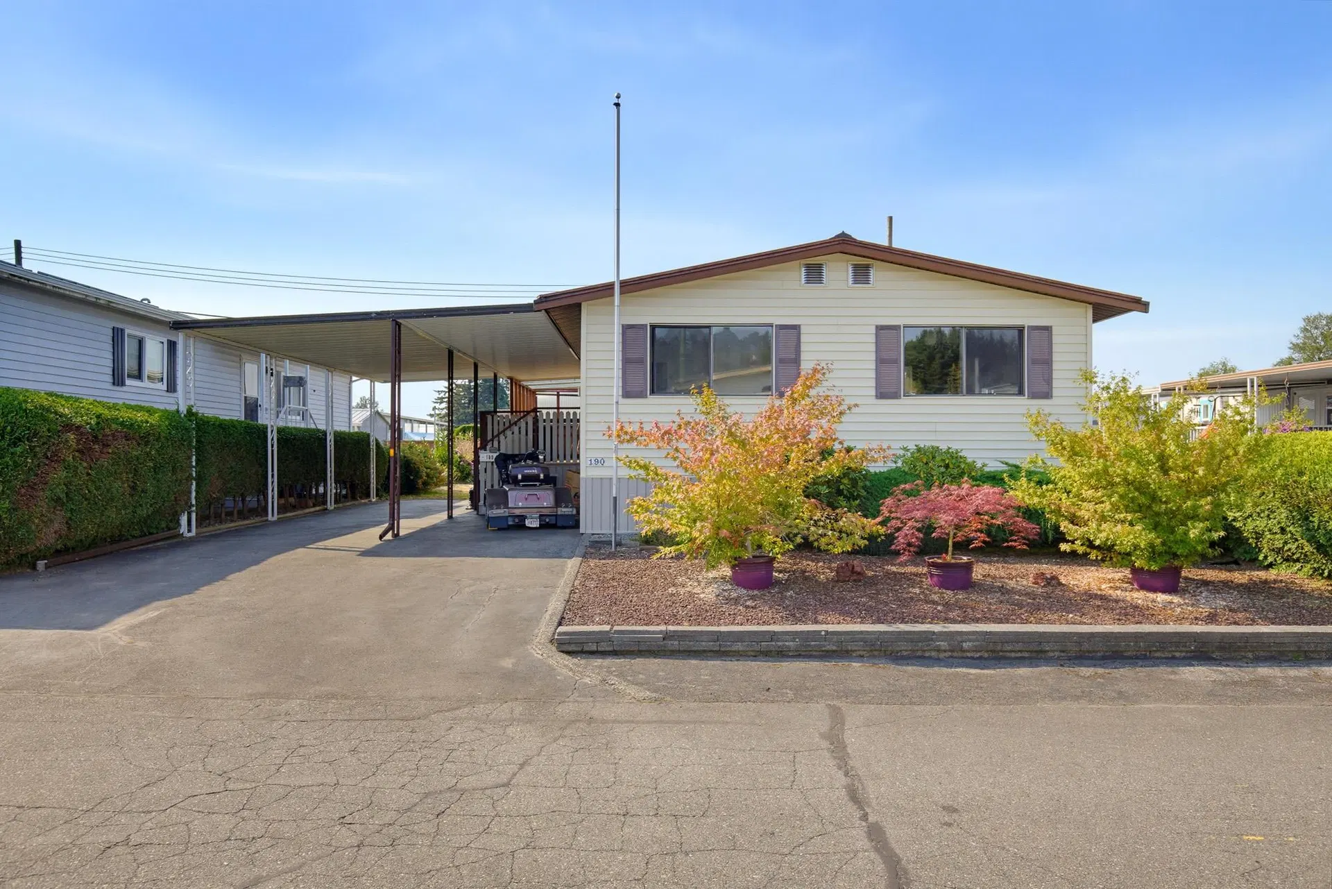 Photo 1 of 27 at #190 – 27111 0 Avenue