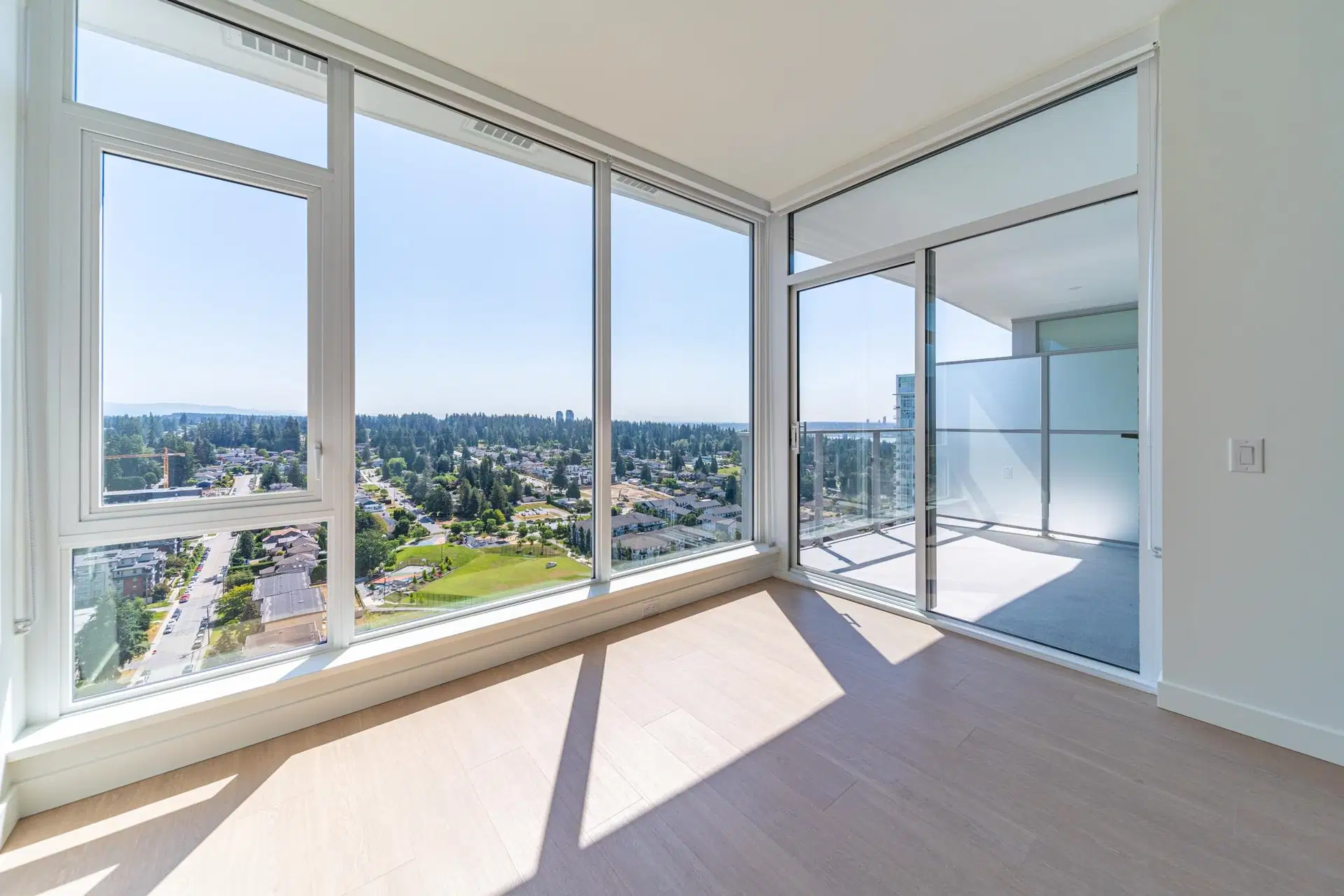 #2604 – 699 Whitting Way