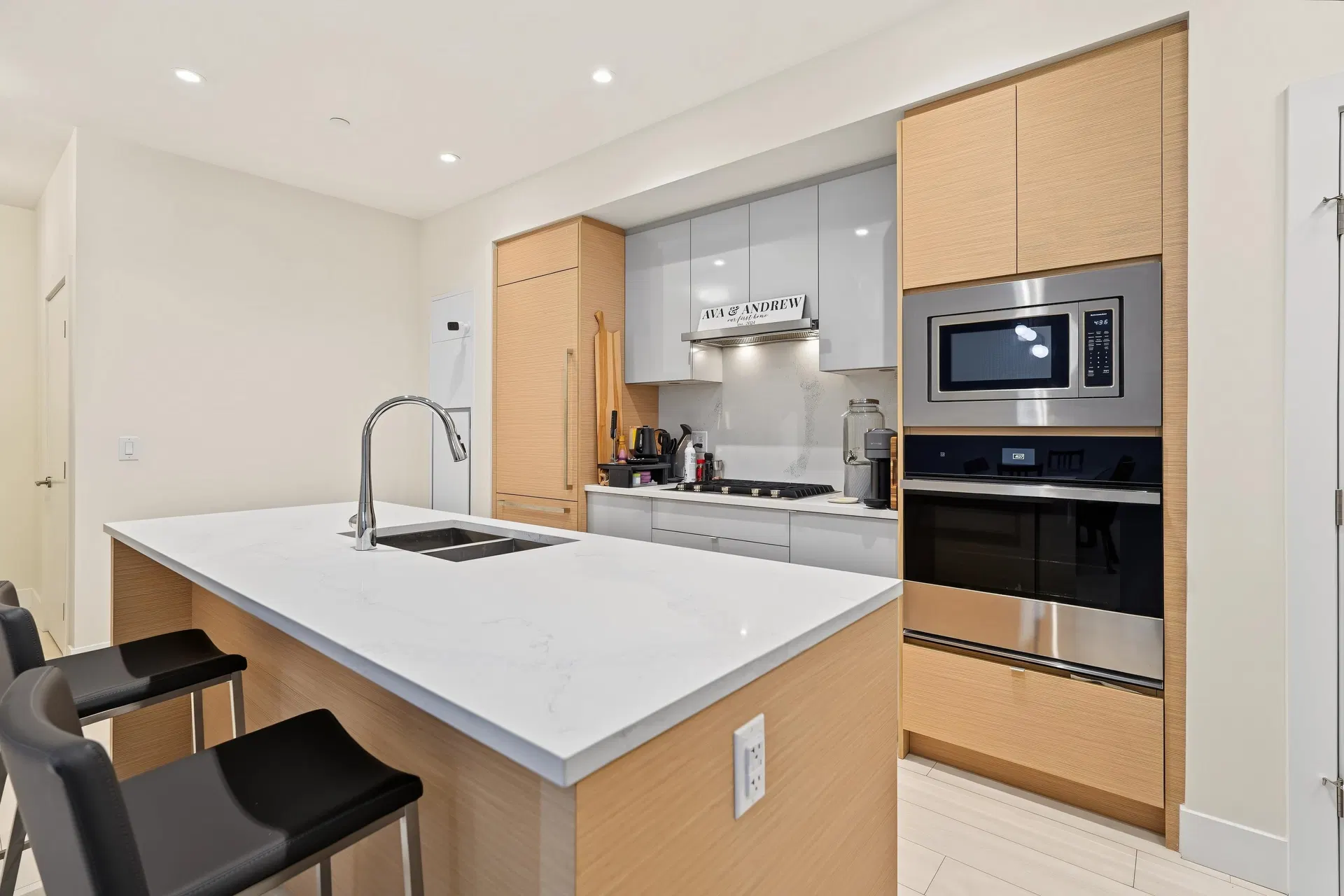 Photo 2 of 35 at #1 – 8508 Jack Uppal Street