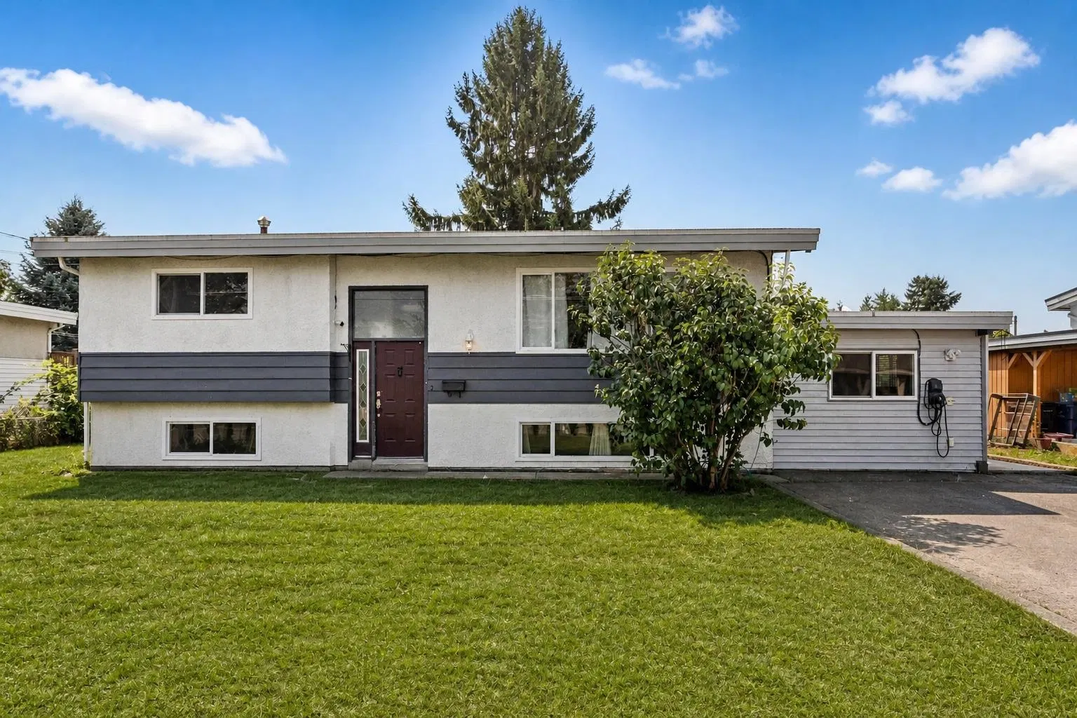Photo 1 of 40 at 46396 Strathcona Road