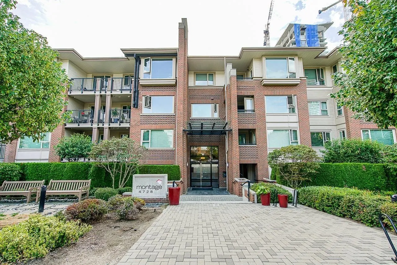 #211 – 4728 Dawson Street
