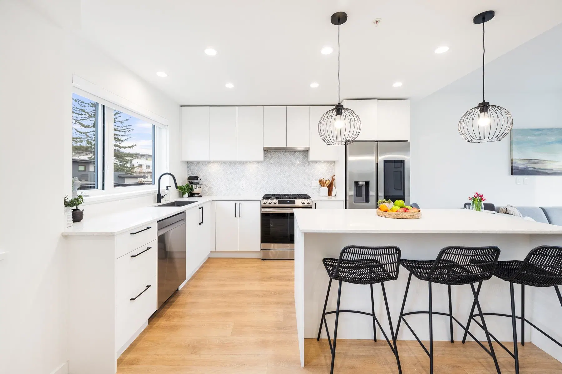 Photo 2 of 40 at #444 – 545 E 2nd Street