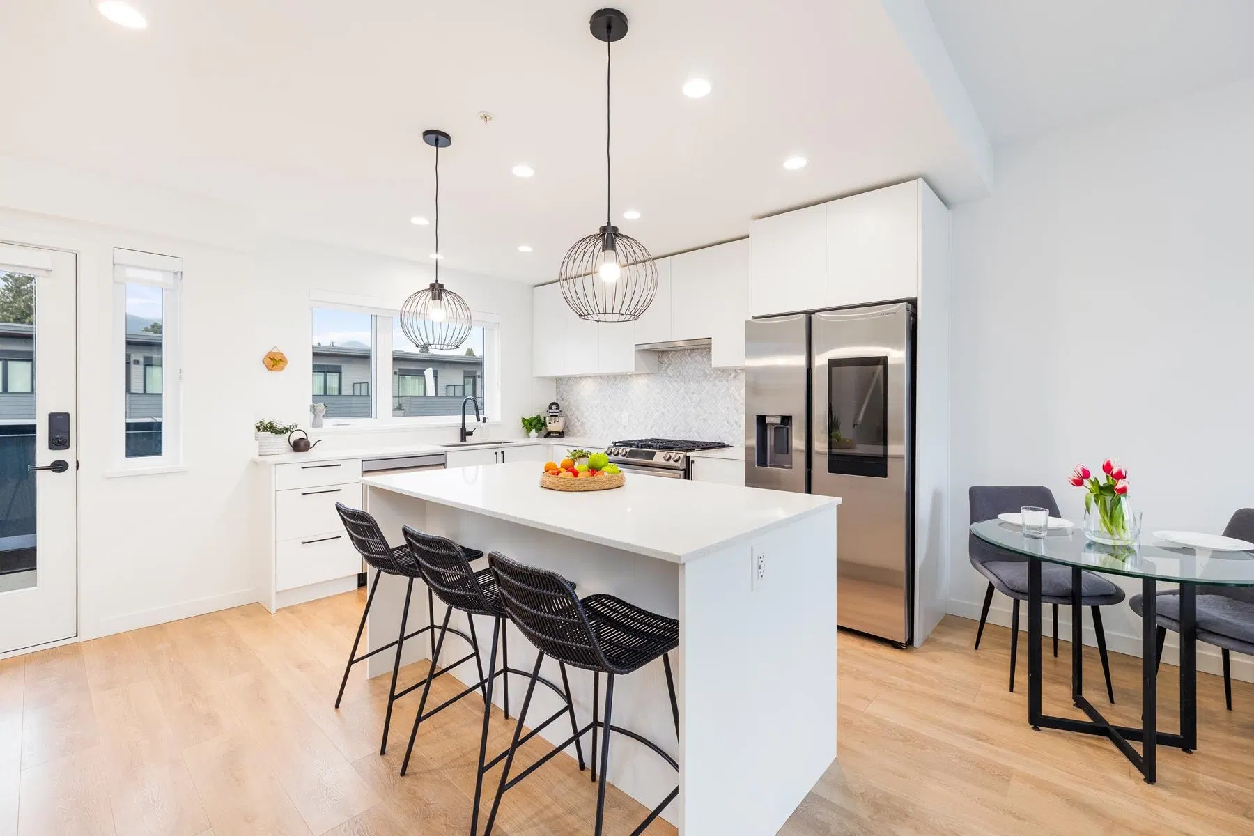Photo 3 of 40 at #444 – 545 E 2nd Street
