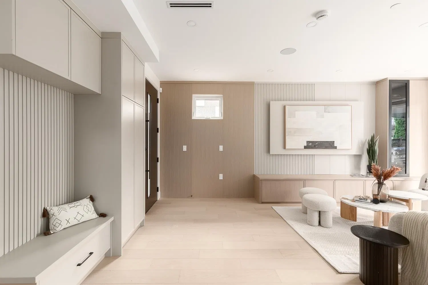 Photo 4 of 25 at #2 – 475 W 20th Avenue