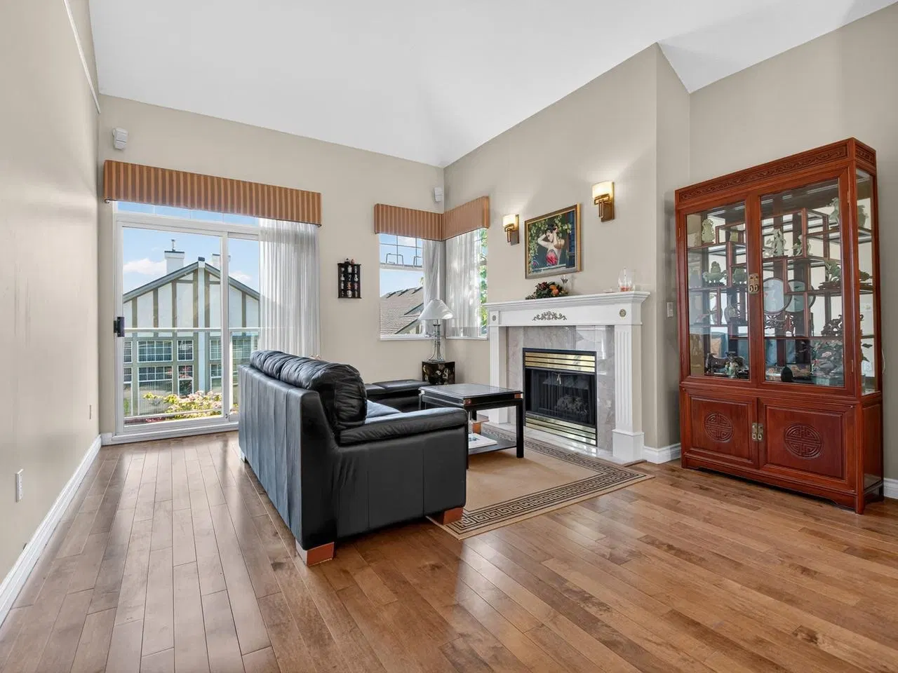 Photo 4 of 34 at #29 – 5221 Oakmount Crescent