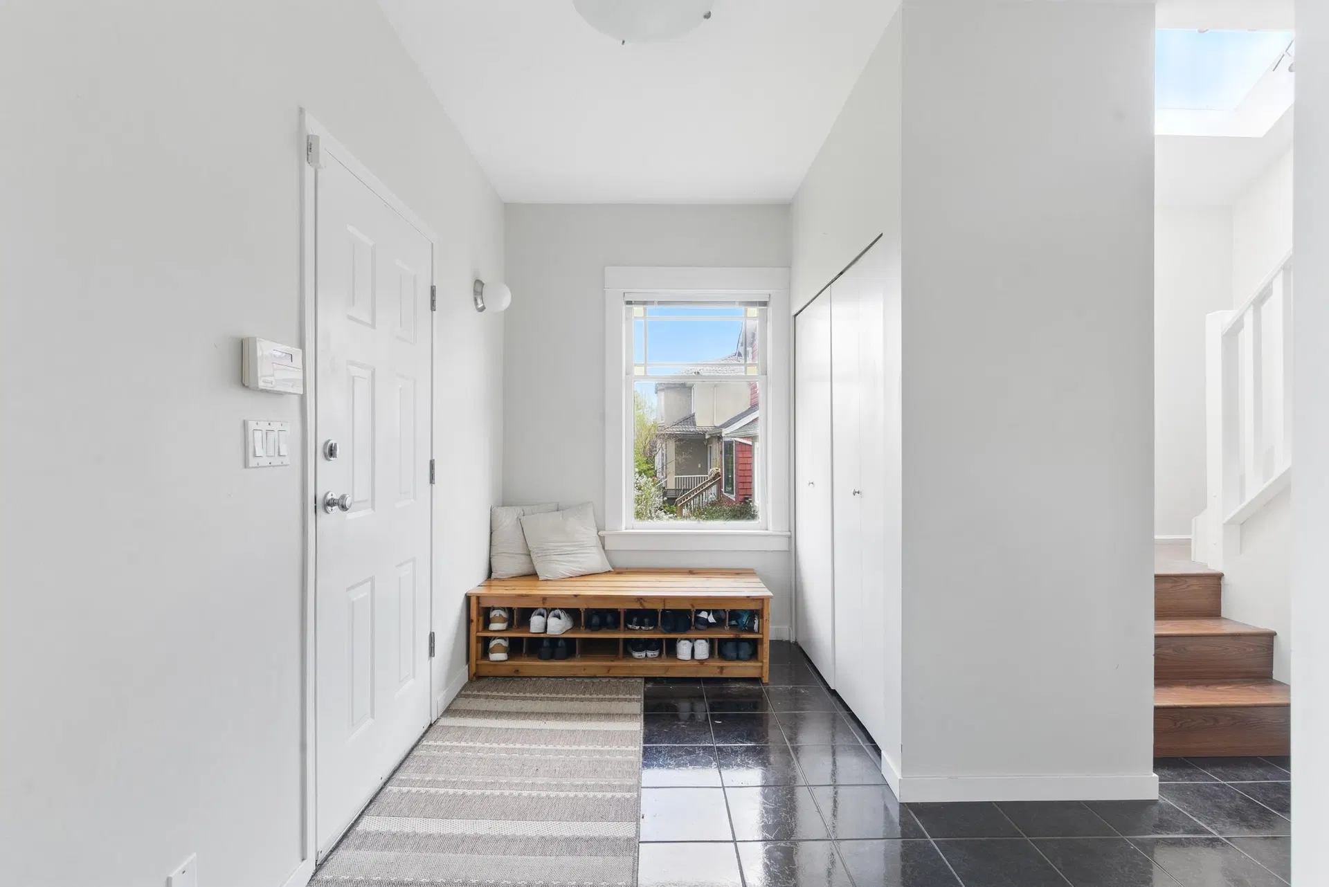 Photo 2 of 22 at 2968 W 20th Avenue