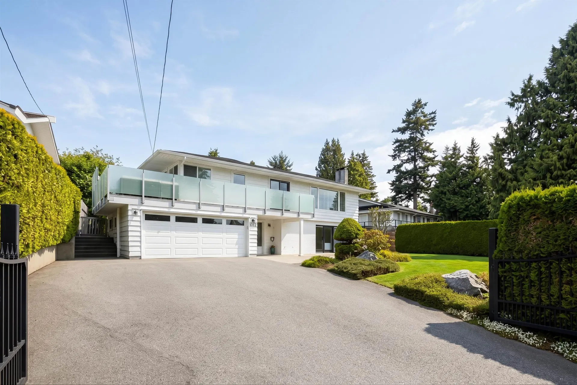 1017 Walalee Drive